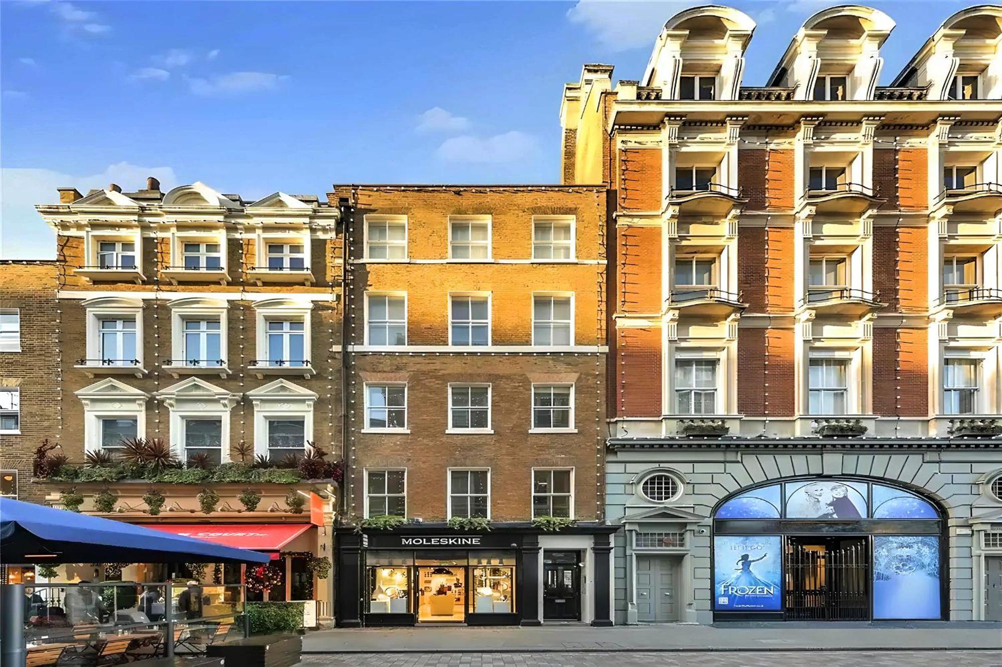 Welcome London - Stay At The Piazza! Екстериор снимка
